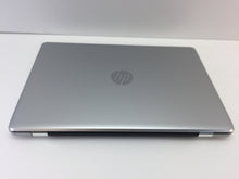 Load image into Gallery viewer, Laptop Hp 17-bs061st 17.3&quot; Intel Core i3-7100U 2.40Ghz 8GB Ram 1TB Windows 10
