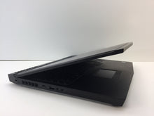 Load image into Gallery viewer, Laptop Dell Alienware 17R4 17.3&quot; Core i7-7700HQ 2.8GHz 16GB 1TB Win10 GTX 1070
