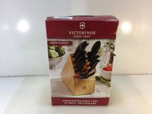 Load image into Gallery viewer, Victorinox Swiss Classic 15-Piece Cutlery Block Set 6.7000.15US1
