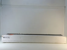 Load image into Gallery viewer, Delta 57530-SS Vero 1-Spray Slide Bar Hand Shower in Stainless
