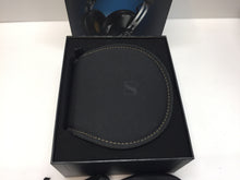 Load image into Gallery viewer, Sennheiser Momentum 2.0 Wireless with Active Noise Cancellation 506250, NOB

