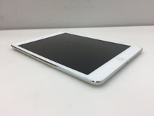 Load image into Gallery viewer, Apple iPad mini 1st Generation. MD531LL/A 16GB Wi-Fi 7.9&quot; Tablet - White
