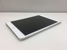 Load image into Gallery viewer, Apple iPad mini 1st Generation. MD531LL/A 16GB Wi-Fi 7.9&quot; Tablet - White
