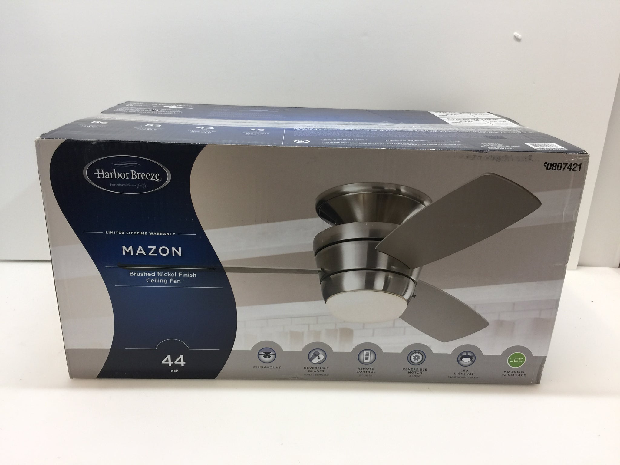 breeze Harbor Breeze Bellevue 44-in Ceiling Fan with Light Kit (5