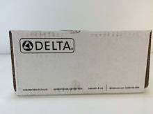 Load image into Gallery viewer, Delta T13022 Classic 1-Handle Temperature Control Valve Trim Kit, Chrome

