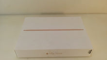 Load image into Gallery viewer, Apple Macbook MMGL2LL/A 12&quot; Retina Display Core m3 1.1Ghz 8GB 256GB Rose Gold
