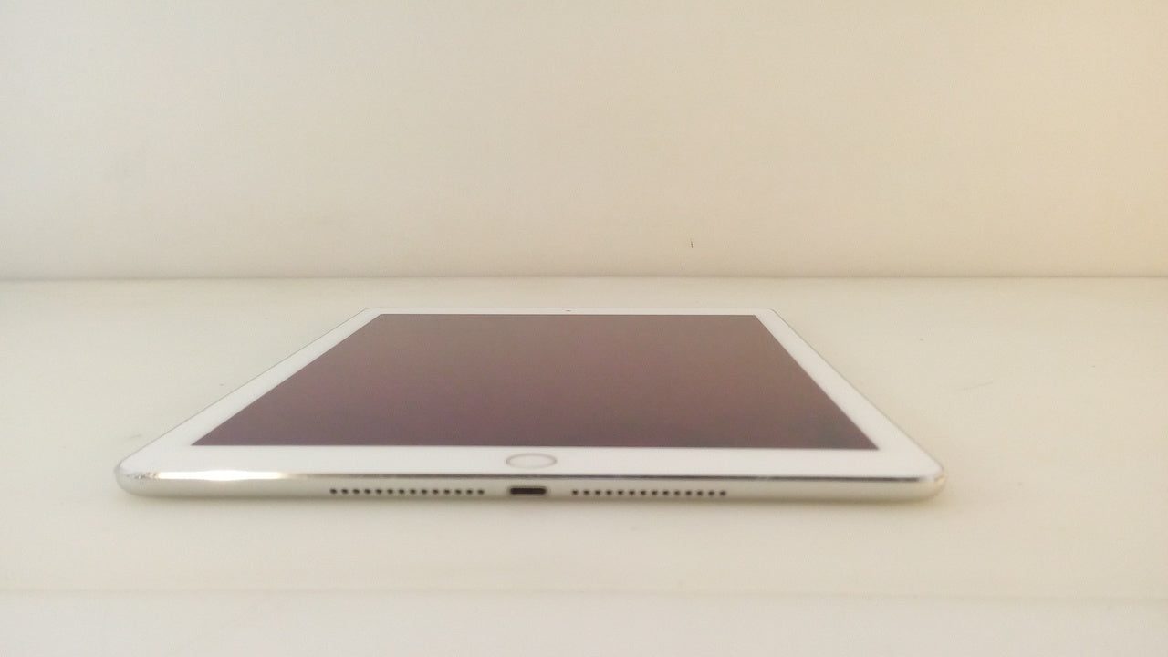 iPad Air 2 16GB AU+Wi-Fi シルバー