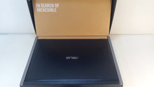 Load image into Gallery viewer, Laptop Asus Flip R554LA-RS51T 15.6&quot; 2-in-1 Touch i5-5200U 2.2Ghz 6GB 500GB
