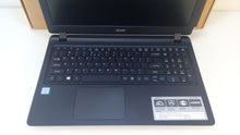 Load image into Gallery viewer, Laptop Acer Aspire ES1-572-35HJ 15.6&quot; intel i3-7100U 2.4Ghz 8GB 1TB Windows 10
