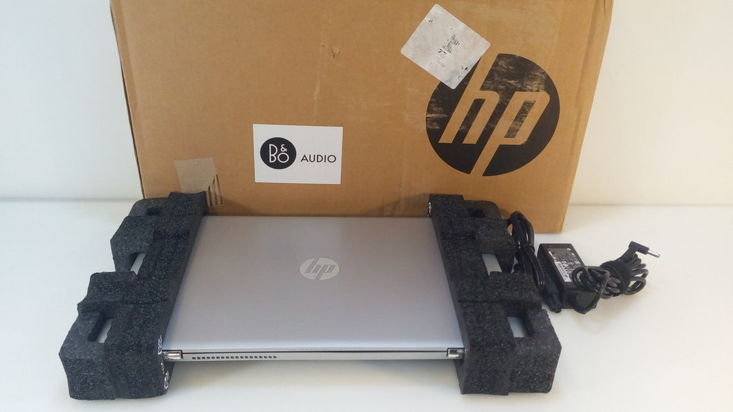 Laptop HP Pavilion 15-au062nr 15.6