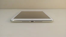 Load image into Gallery viewer, Apple iPad mini 1st Gen 32GB Wi-Fi + Verizon 7.9in White MD544LL/A A1455
