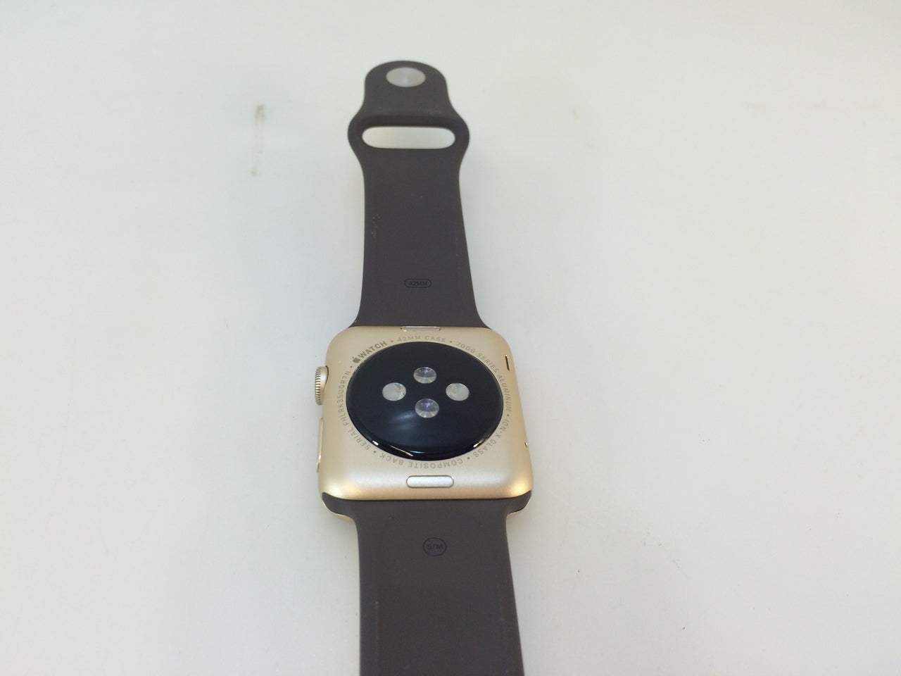 Apple watch sport hotsell 42mm case 7000 series