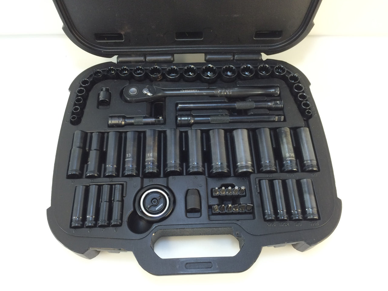 Mechanics Tool Set and Socket Set, 1/4 and 3/8 Drive Deep and Standard  Sockets