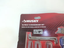 Load image into Gallery viewer, Husky 20210005 Variety Screwdriver Set (19-Piece) 1000029743
