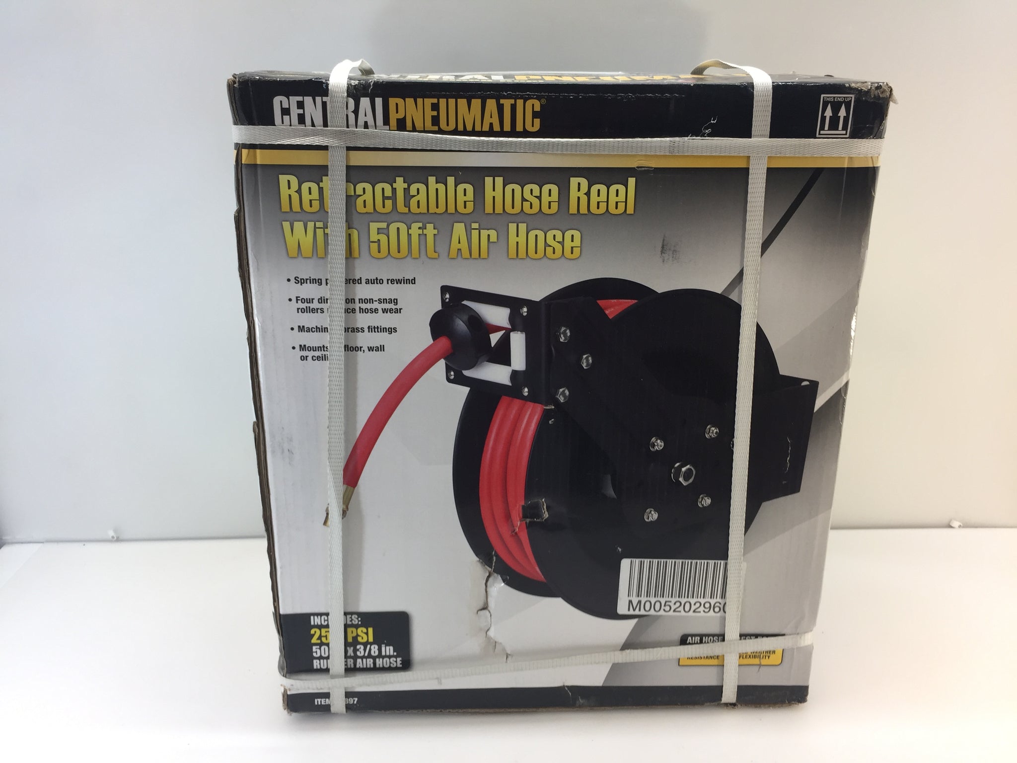 Harbor Freight Tools 93897 CENTRAL PNEUMATIC 3/8 X 50 Ft. Retractable Hose  Reel
