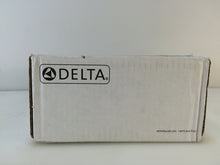 Load image into Gallery viewer, Delta BT14096 Windemere 1-Handle Valve Trim Kit, Chrome (Valve Not Included)
