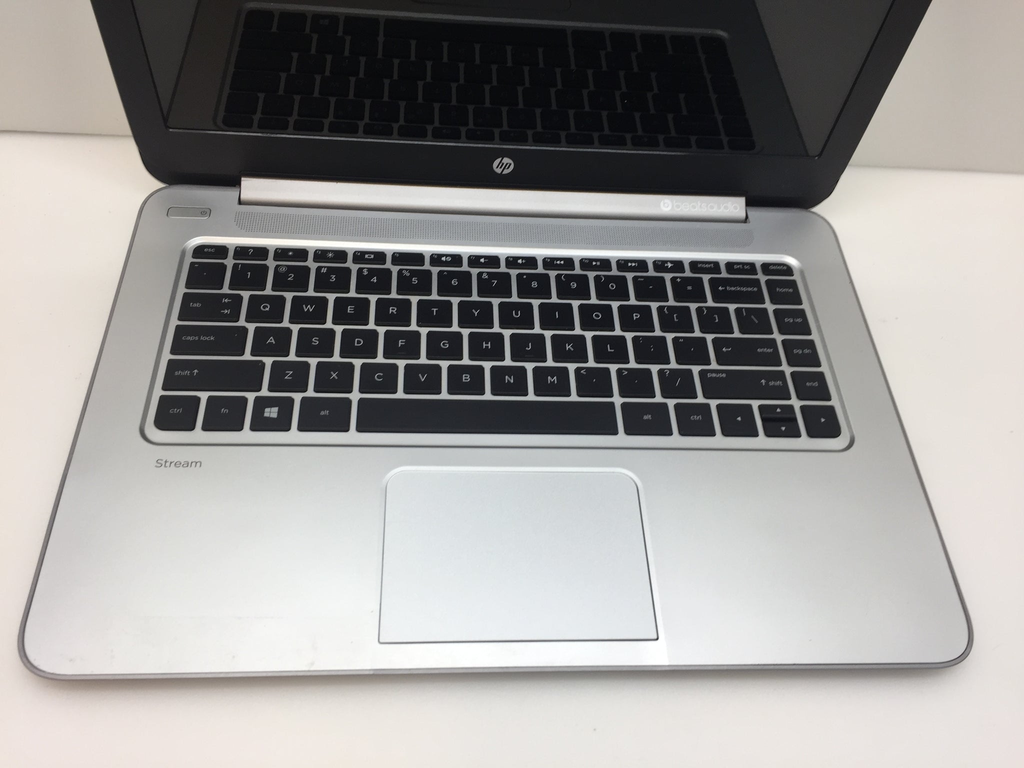 西川和久の不定期コラム】日本ヒューレット・パッカード「HP Stream 14」 ～4万円を切るとは思えない仕上がりに驚きのファンレス14型ノートPC!  - PC Watch