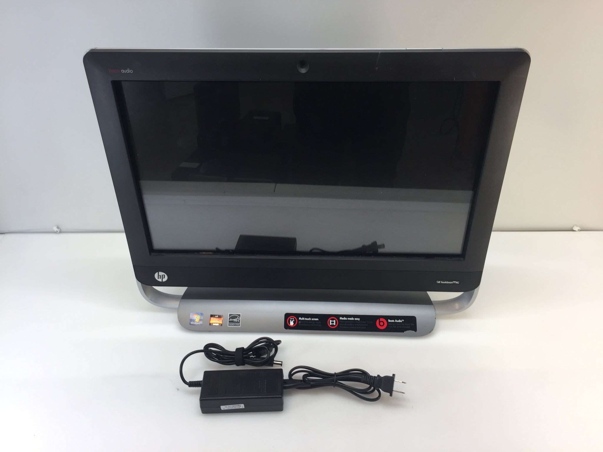 HP TouchSmart 320-1030 All-In-One Desktop 20