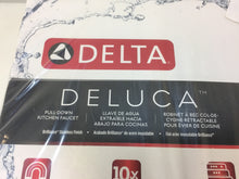 Load image into Gallery viewer, Delta 19912-SSSD-DST DeLuca 1-Handle Pull-Down Sprayer Kitchen Faucet
